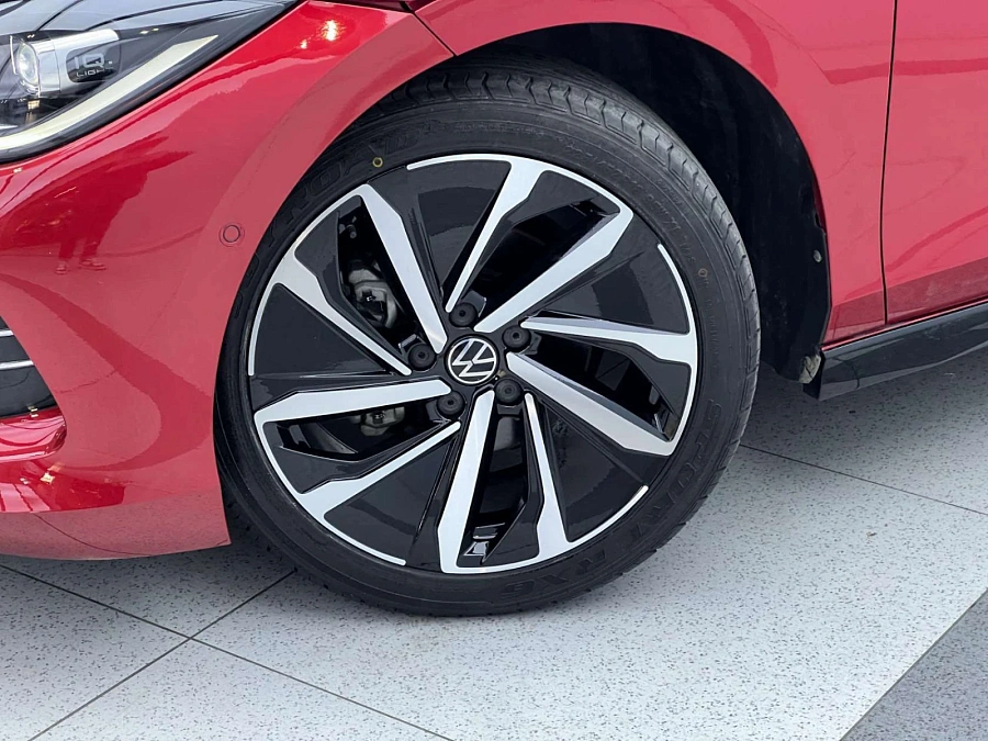 Volkswagen Lamando, 2022г., передний привод, робот