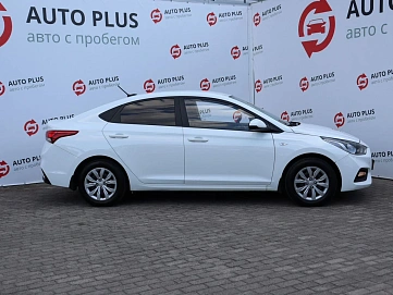 Hyundai Solaris, 2018г, передний привод, автомат