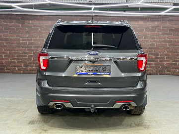 Ford Explorer, 2019г, полный привод, автомат