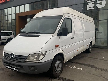 Mercedes-Benz , 2018г., задний привод, механика