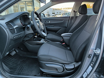 Kia , 2018г., передний привод, автомат