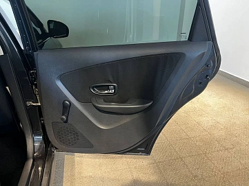 Nissan Almera, 2014г, передний привод, механика