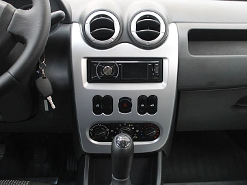 Renault Logan, 2014г, передний привод, механика