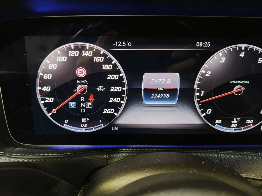 Mercedes-Benz S-Класс, 2019г., полный привод, автомат