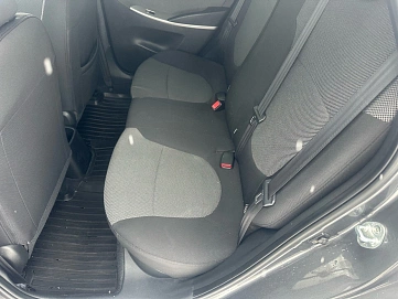 Hyundai Solaris, 2011г, передний привод, механика