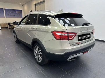 Lada (ВАЗ) , 2018г., передний привод, механика
