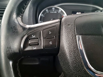 Skoda Octavia, 2011г, передний привод, механика