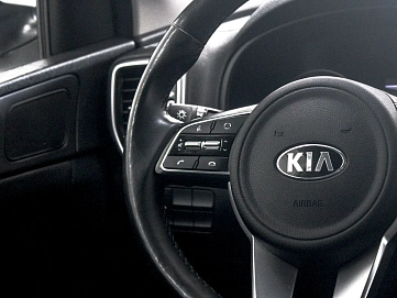 Kia Sportage, 2021г, передний привод, автомат