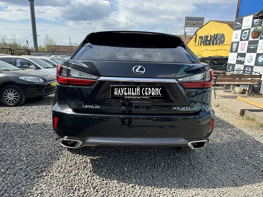 Lexus RX, 2019г., передний привод, автомат