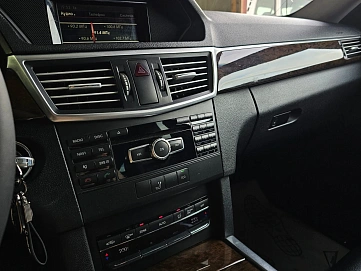Mercedes-Benz E-Класс, 2012г, задний привод, автомат