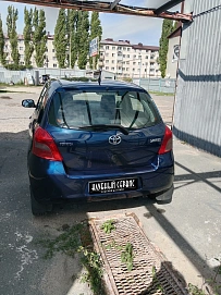 Toyota Yaris, 2008г, передний привод, робот