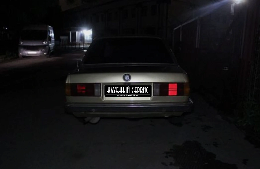 BMW 3 серии, 1984г., задний привод, механика
