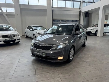 Kia Rio, 2015г, передний привод, автомат