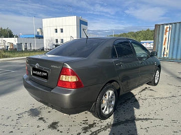 Toyota Corolla, 2003г, передний привод, механика