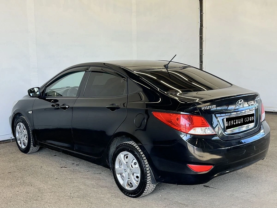 Hyundai Solaris, 2011г., передний привод, механика