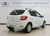 Renault Sandero, 2016г., передний привод, автомат