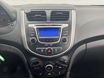 Hyundai Solaris, 2011г, передний привод, механика