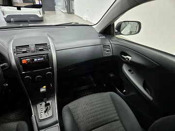 Toyota Corolla, 2011г., передний привод, автомат