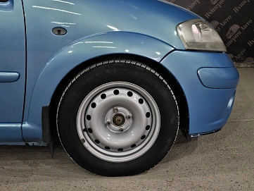 Citroen C3, 2006г., передний привод, робот