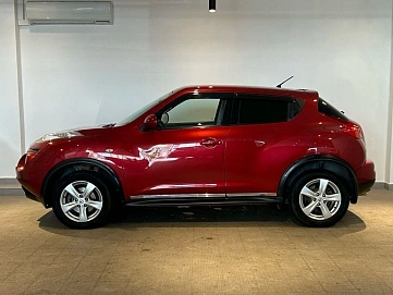 Nissan Juke, 2013г, передний привод, автомат