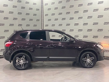 Nissan Qashqai, 2011г, передний привод, механика