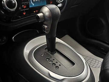 Nissan Juke, 2012г, передний привод, вариатор