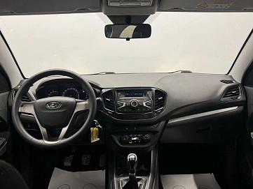 Lada (ВАЗ) Vesta, 2018г, передний привод, механика