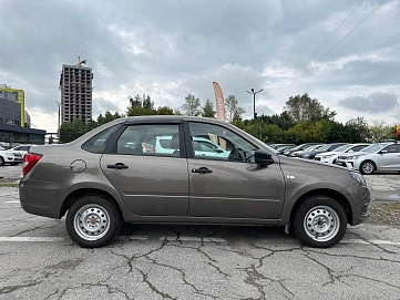 Lada (ВАЗ) Granta, 2020г, передний привод, механика