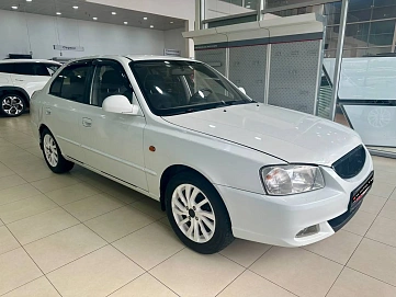 Hyundai Accent, 2008г, передний привод, автомат