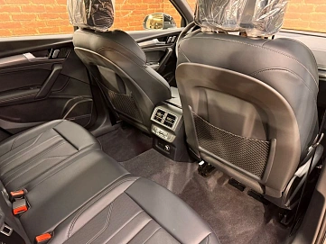 Audi , 2025г., полный привод, робот