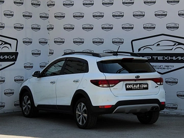 Kia , 2019г., передний привод, автомат