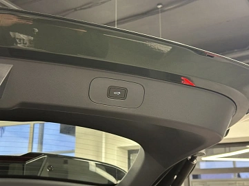 Geely Galaxy Starship 7, 2025г, передний привод, робот