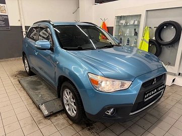 Mitsubishi ASX, 2011г, передний привод, вариатор