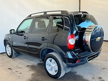 Chevrolet Niva, 2017г, полный привод, механика