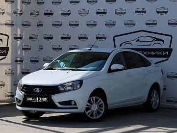 Lada (ВАЗ) Vesta, 2019г, передний привод, механика