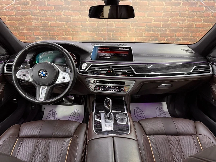 BMW 7 серии, 2020г., полный привод, автомат