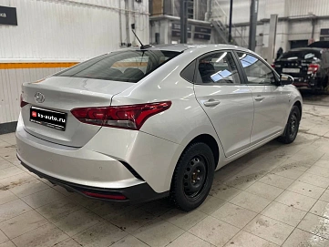 Hyundai Solaris, 2021г., передний привод, механика