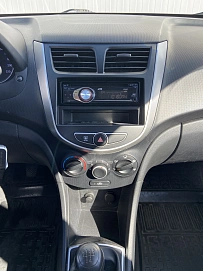 Hyundai Solaris, 2011г, передний привод, механика
