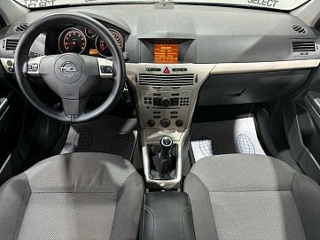 Opel , 2008г., передний привод, механика
