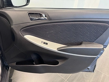 Hyundai Solaris, 2013г, передний привод, автомат