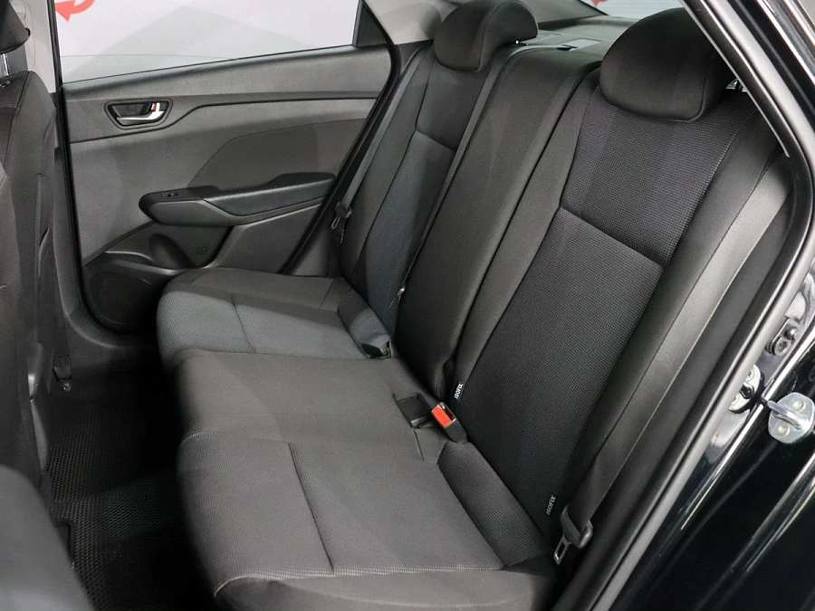 Hyundai Solaris, 2018г., передний привод, автомат