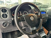 Volkswagen Tiguan, 2010г., полный привод, механика