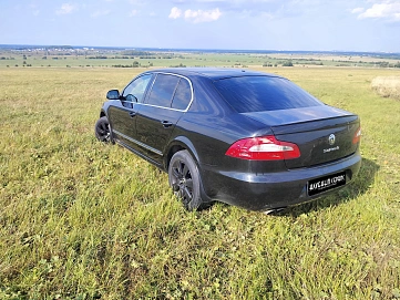 Skoda Superb, 2013г, передний привод, робот