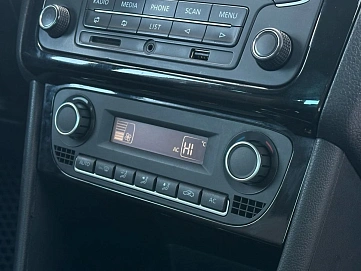 Volkswagen Polo, 2014г, передний привод, механика