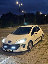 Peugeot 308, 2009г, передний привод, автомат