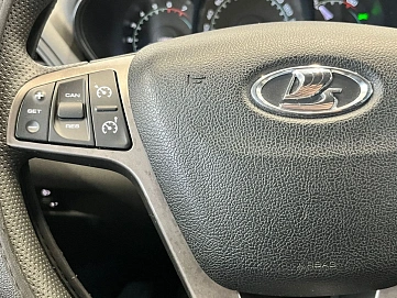 Lada (ВАЗ) Vesta, 2017г, передний привод, механика