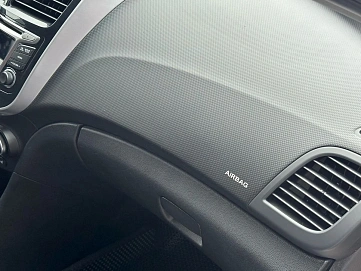 Hyundai Solaris, 2015г, передний привод, механика