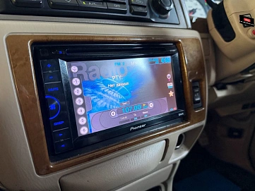 Nissan Presage, 2001г., передний привод, автомат