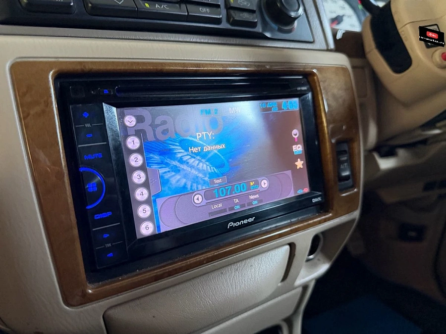 Nissan Presage, 2001г., передний привод, автомат