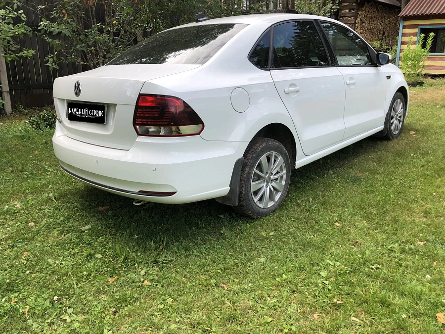 Volkswagen Polo, 2018г., передний привод, автомат